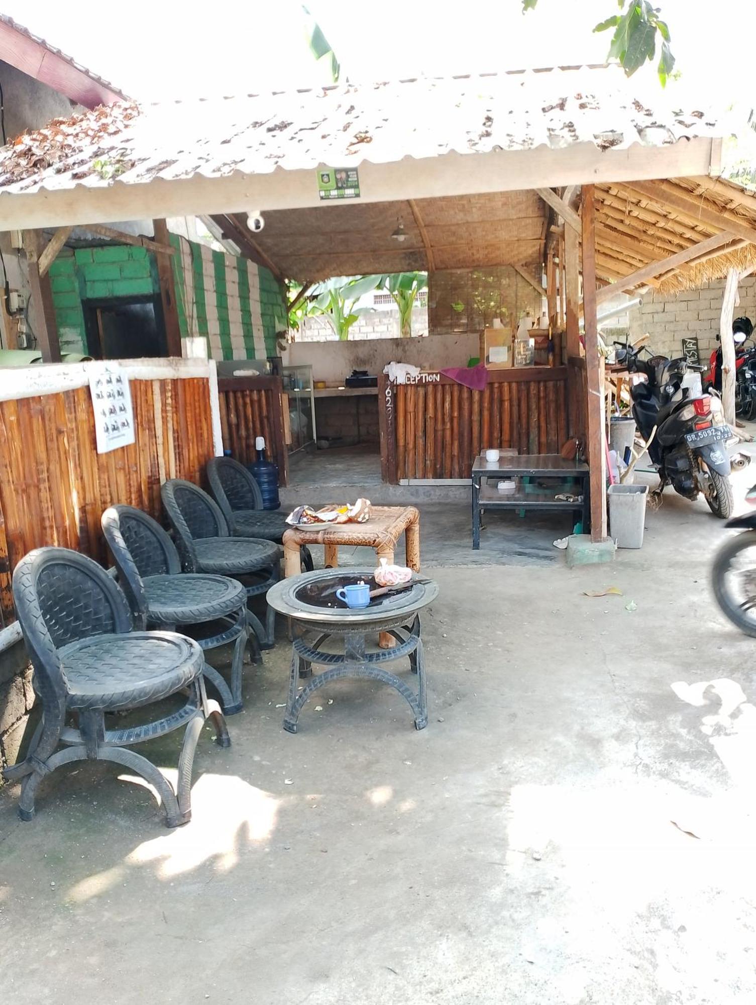 Kebun Homestay Kuta  Экстерьер фото